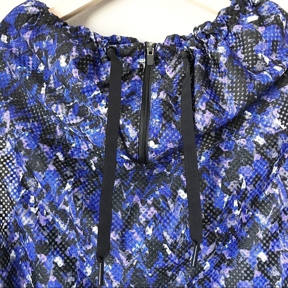 Fabletics by Demi Lovato Damara Vest Blue Camo S? - Picture 6 of 10